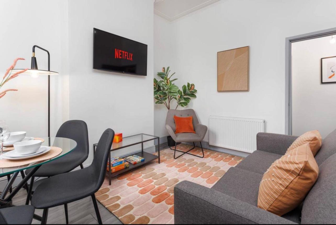 Apartment Residency *