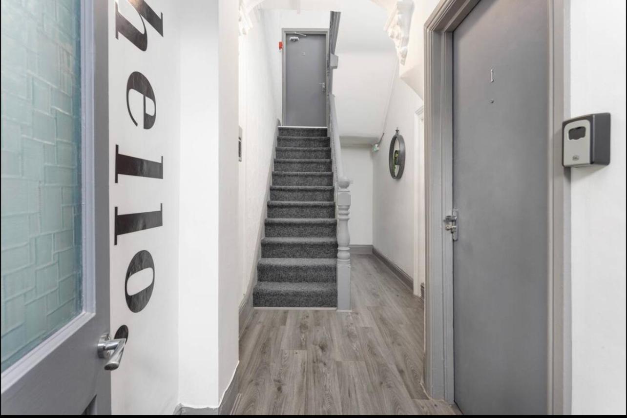 Apartment Residency *